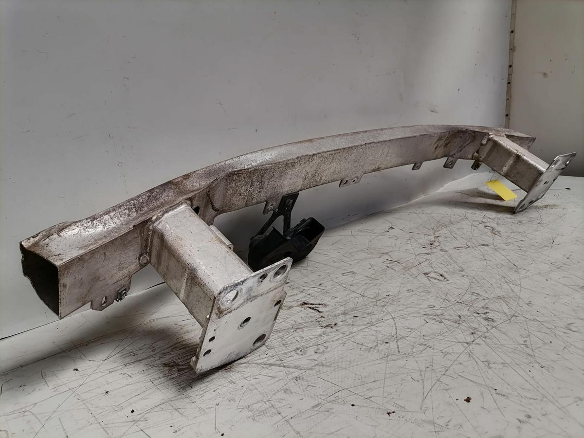 Renault Scenic 3 original Tr&auml;ger Verst&auml;rkung Sto&szlig;stange Stossf&auml;nger vorn Bj.2011